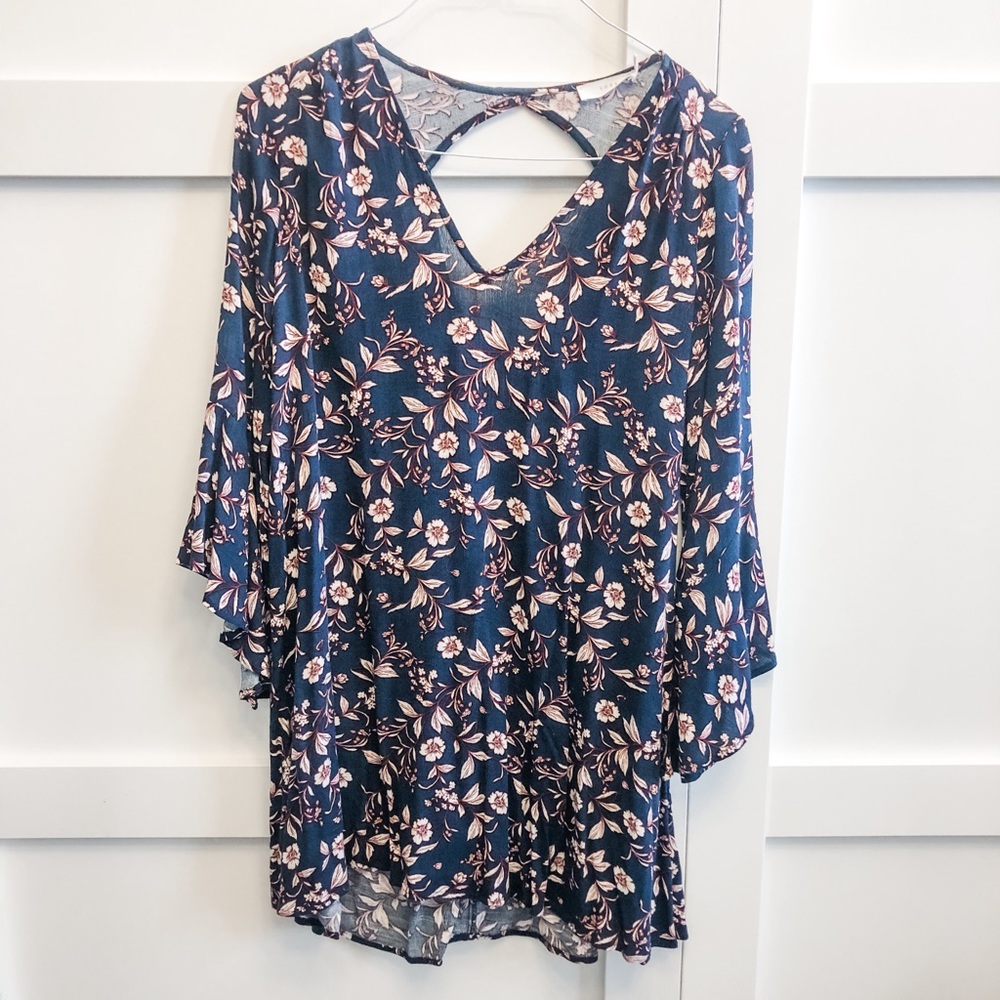 Lush Long sleeve dress